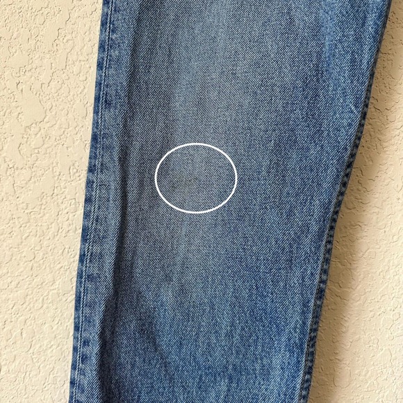 GRLFRND The Helena Straight Leg Jean in Close To You Raw Hem - Picture 6 of 14